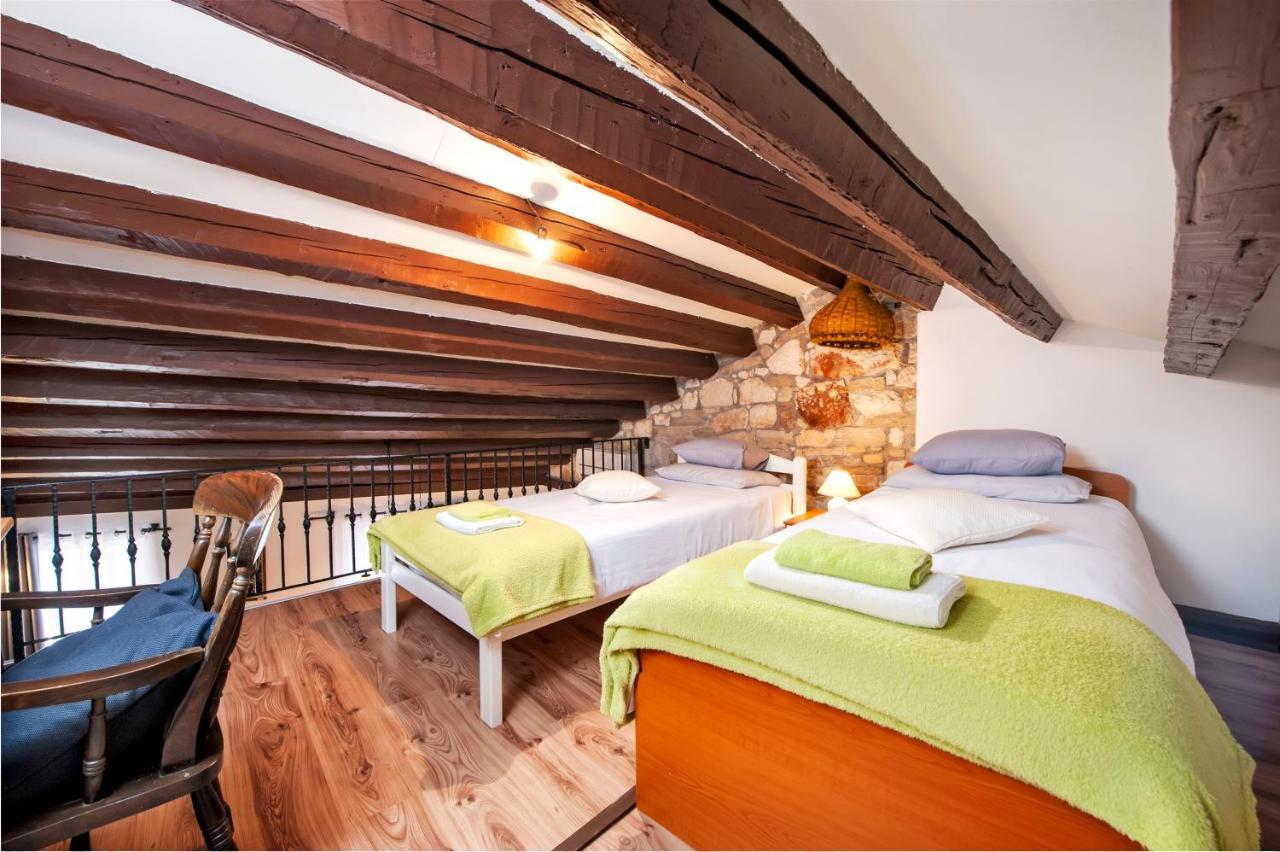 Ap Downtown Apartment Rovinj Zewnętrze zdjęcie