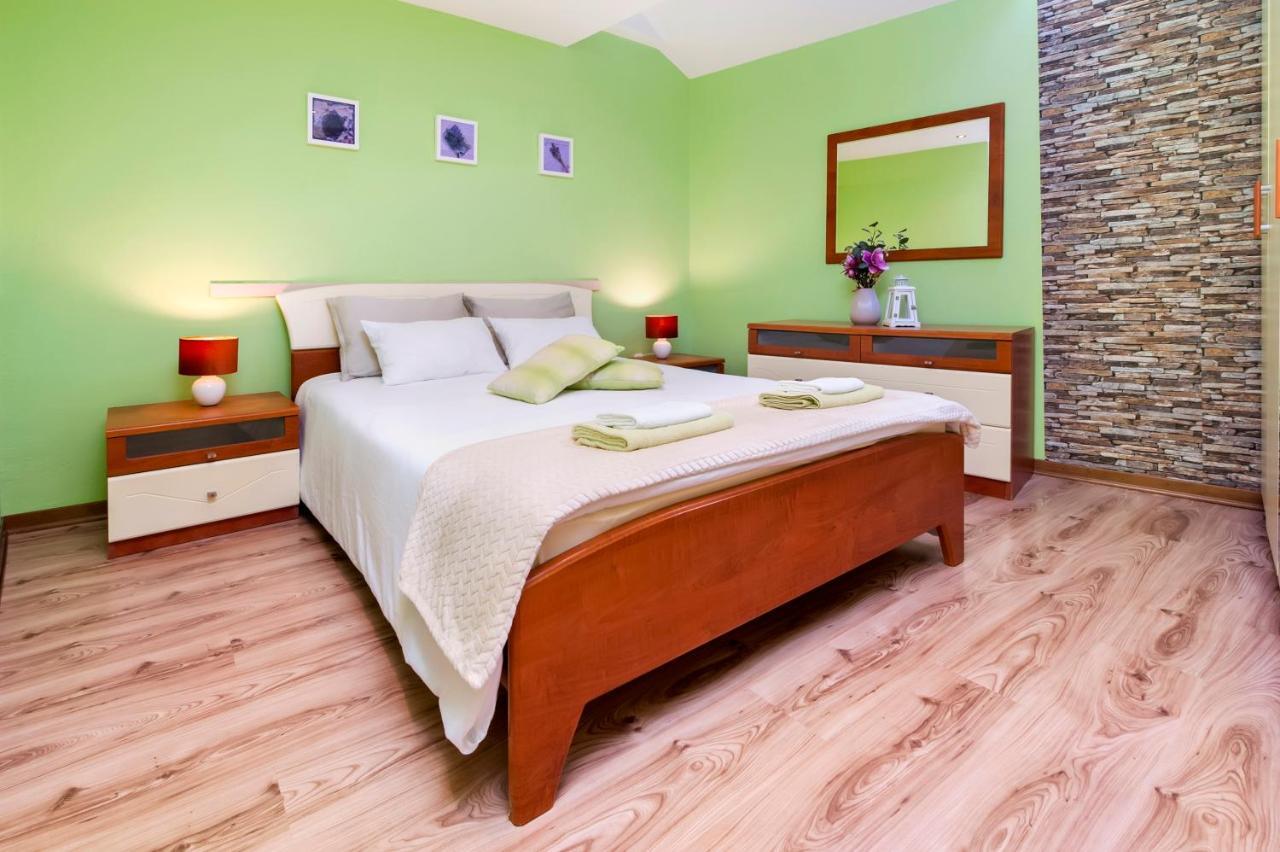 Ap Downtown Apartment Rovinj Zewnętrze zdjęcie
