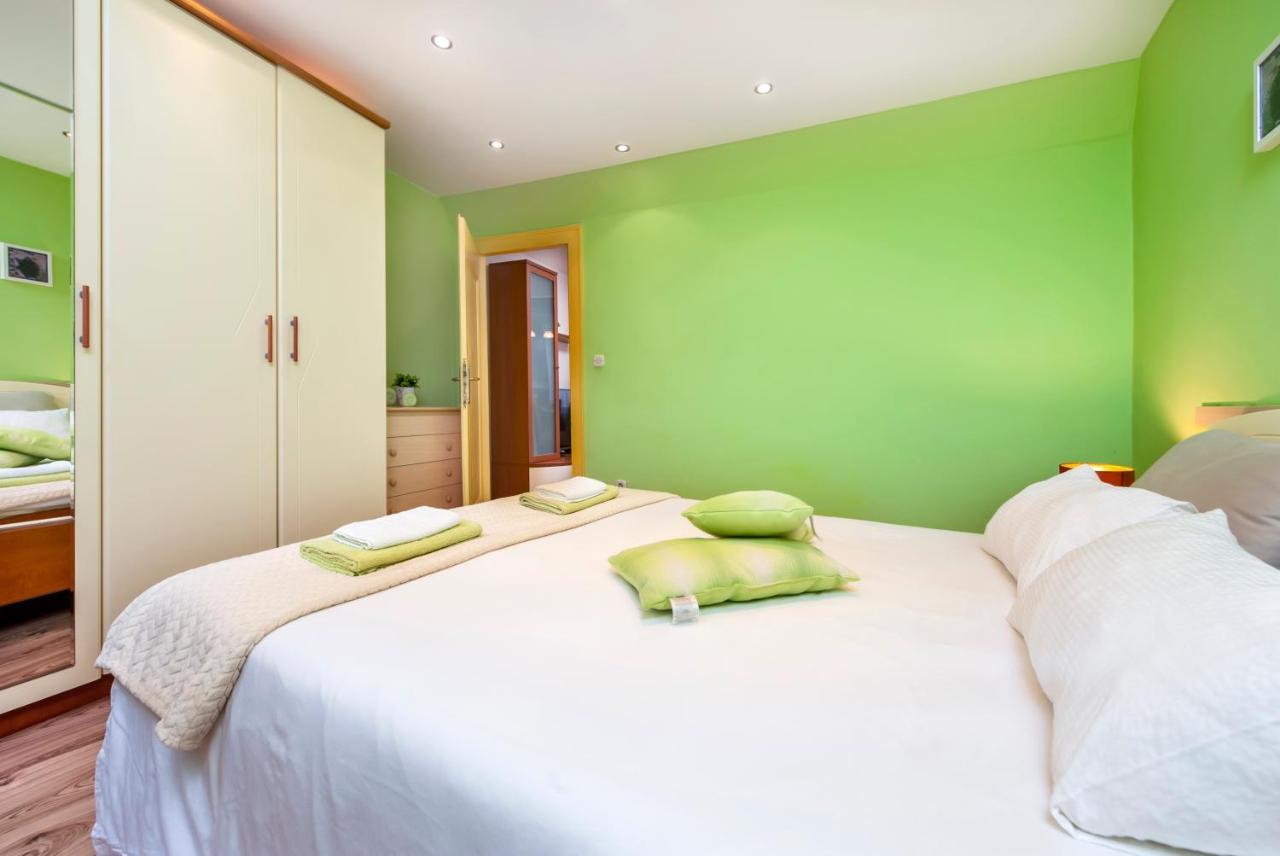 Ap Downtown Apartment Rovinj Zewnętrze zdjęcie